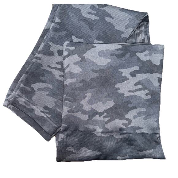 Spanx Seamless Camo Leggings Womens 2X Plus 22-24 Stretch Look at Me Now - Picture 5 of 8